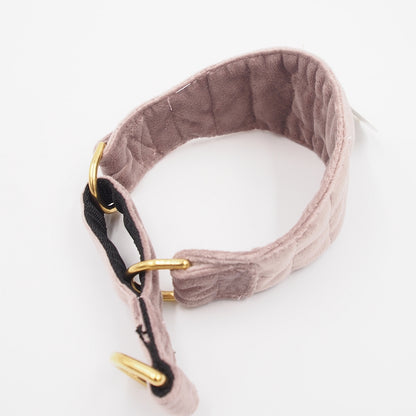 30 CM. Antkaklis „Gustaf & Evita“ GE481830