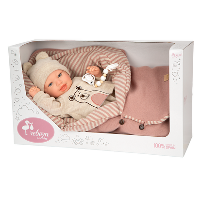 Arias Reborn lėlė kūdikėlis su smėlio spalvos rūbeliais, 45 cm