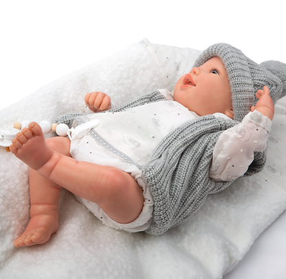Arias Reborn kūdikėlis su pilkais rūbeliais, Daniela, 45 cm